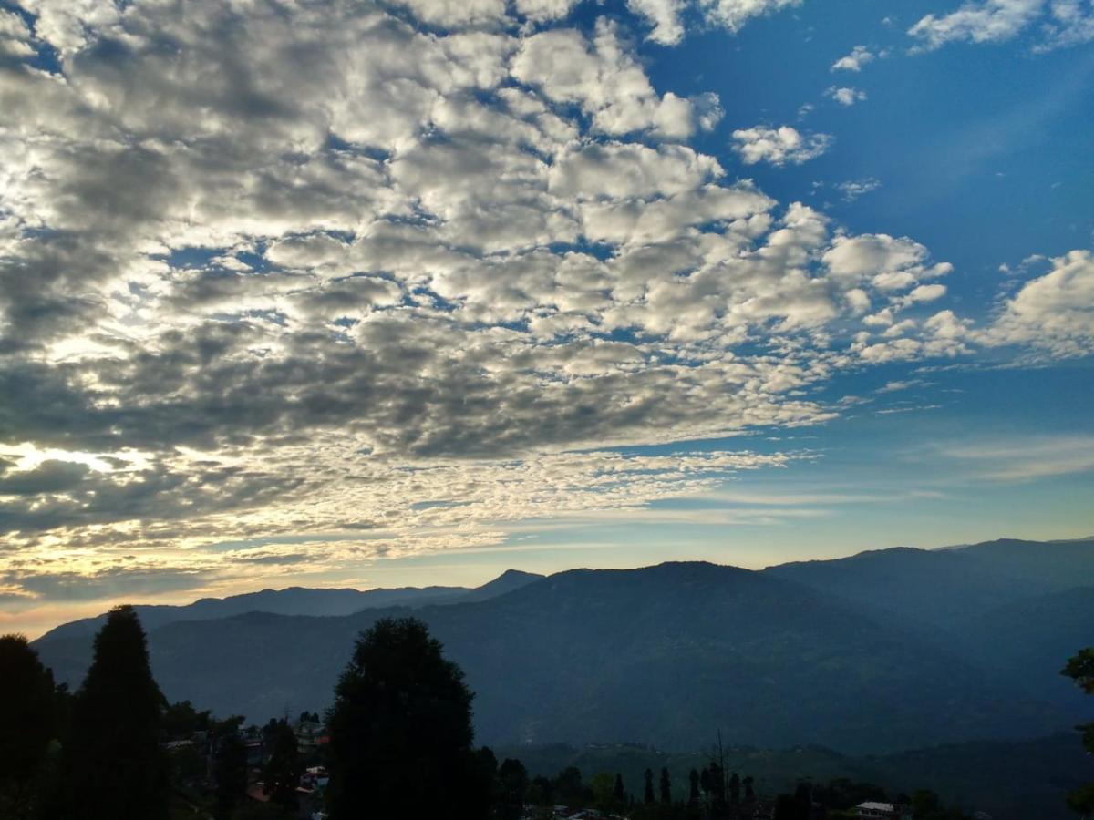 Swabhumi Homestay Kurseong Ngoại thất bức ảnh