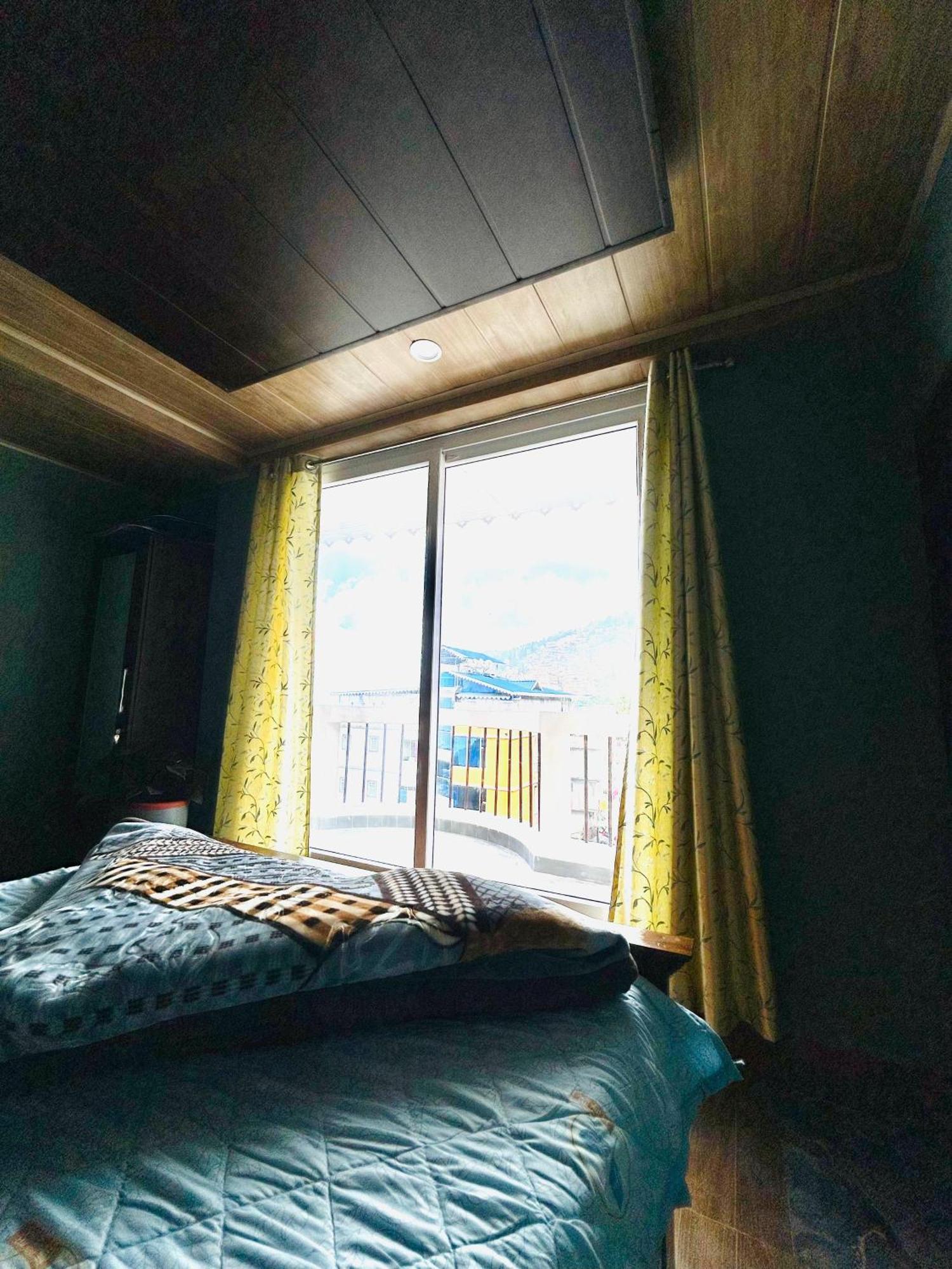 Swabhumi Homestay Kurseong Ngoại thất bức ảnh