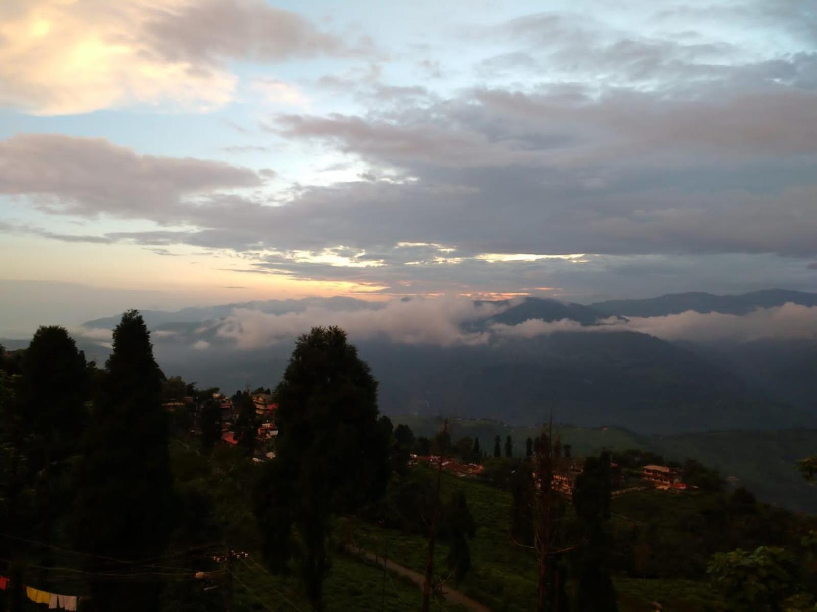 Swabhumi Homestay Kurseong Ngoại thất bức ảnh